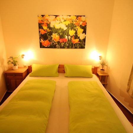 Pension Chapeau-Claque Cochem Habitación foto