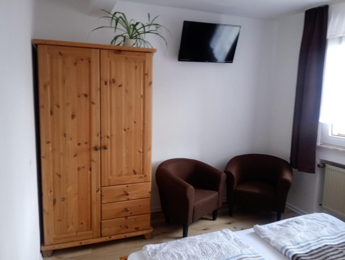 Pension Chapeau-Claque Cochem Exterior foto